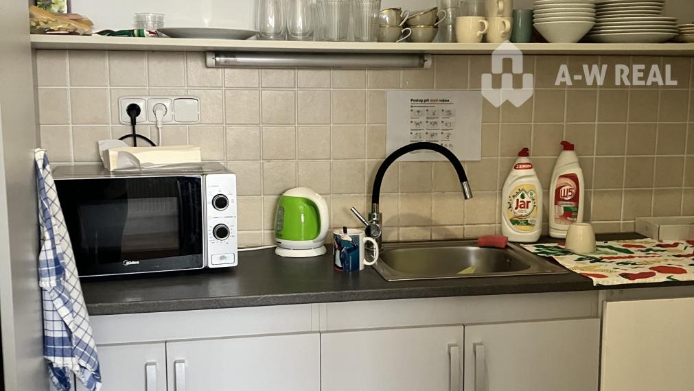 ☎️0911 234 656 Prenájom obchodný priestor v centre mesta Dunajská Streda