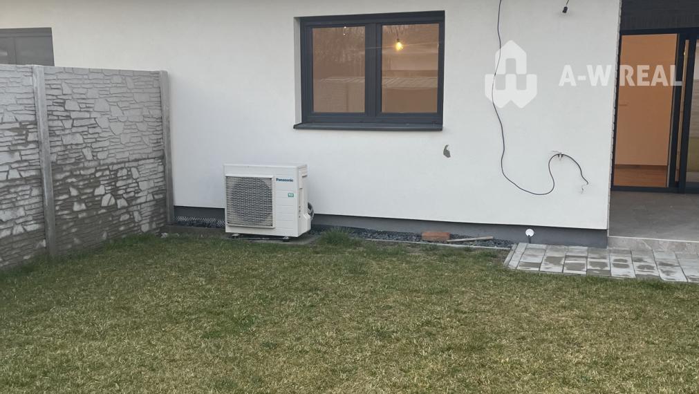 Predaj -  4-izbový rodinný dom – dvojdom v atraktívnej lokalite Florida Park, Dunajská Streda, vedľa termálneho kúpaliska