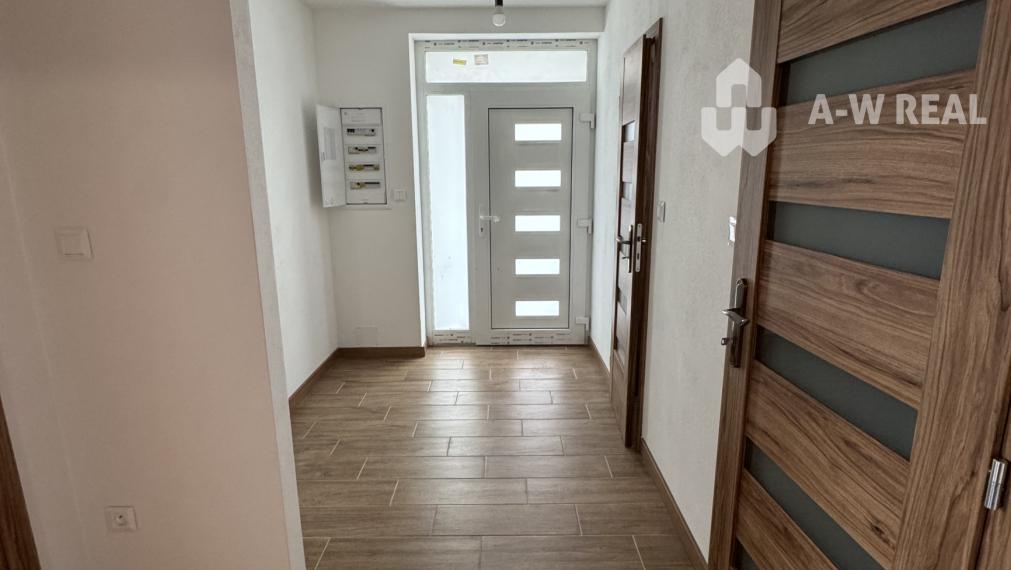 ‼️🤏mozné jednanie‼️znížená cena‼️Top‼️👌‼️Aw-real ponúka na predaj 4izbovú bytovú jednotku (sucast dvojdomu )v štandarde vo Velkom Mederi‼️