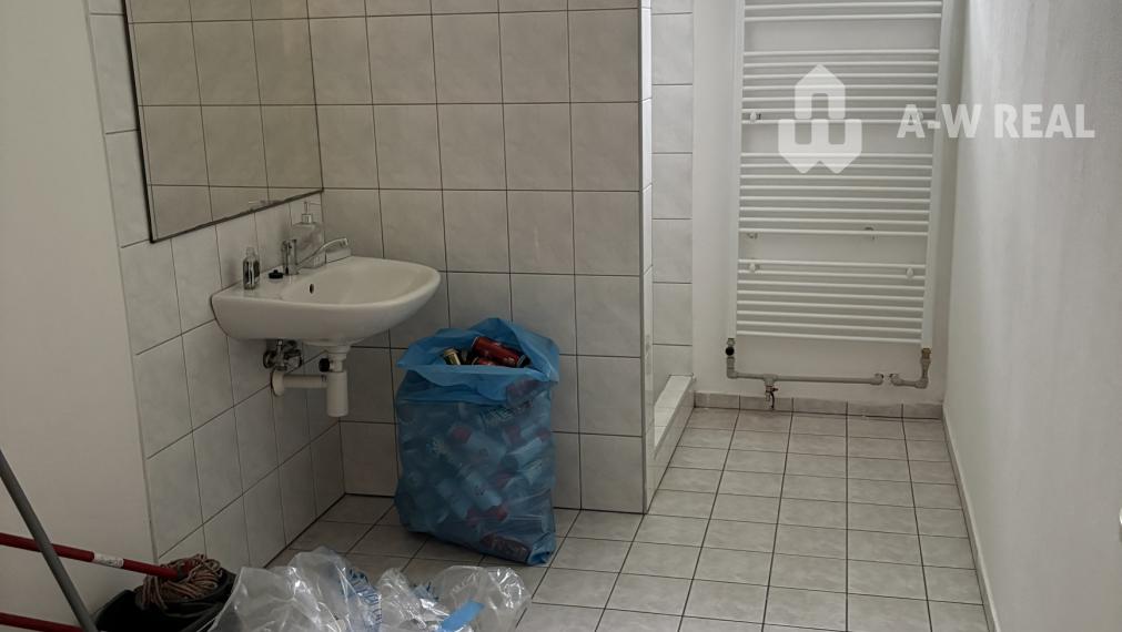 TOP PONUKA: Strategický priemyselný areál v Orechovej Potôni – Priame napojenie na R7 a železnicu - CENA NA VYŽIADANIE v RK