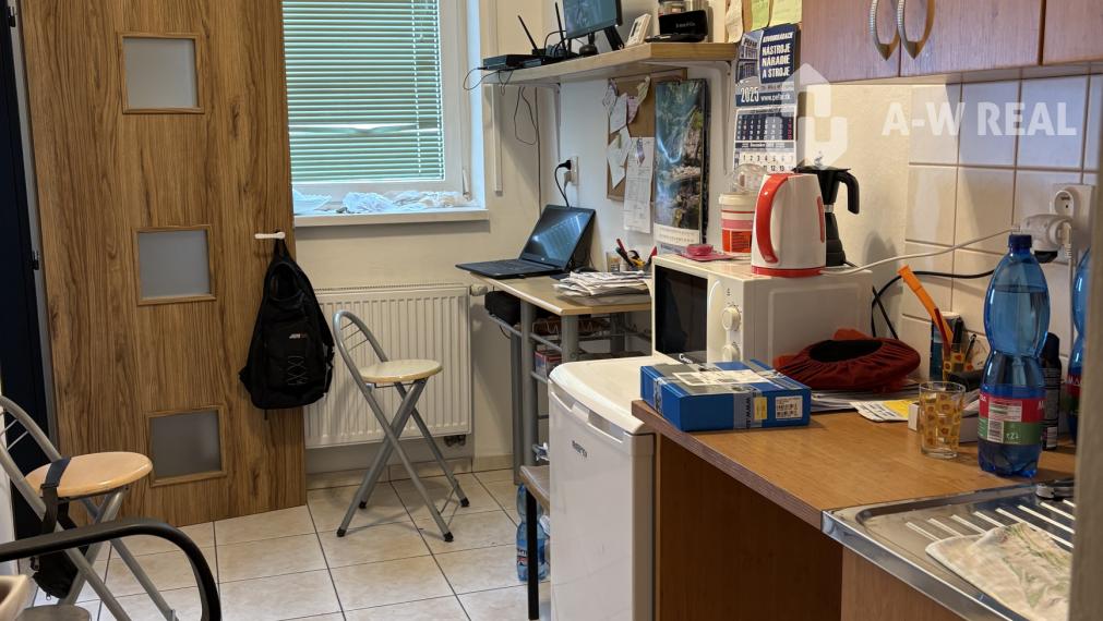 TOP PONUKA: Strategický priemyselný areál v Orechovej Potôni – Priame napojenie na R7 a železnicu - CENA NA VYŽIADANIE v RK