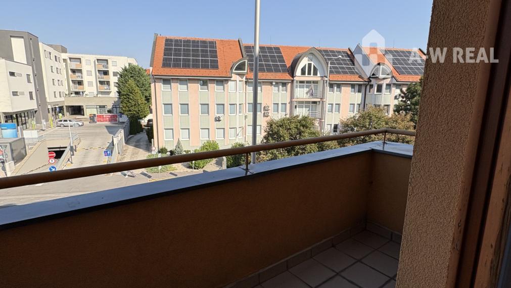 PRENÁJOM: ☎️0917656551📞Výnimočný, veľkometrážny 3-izbový byt na prenájom v polyfunkčnom dome DUNA PALÁC v Dunajskej Strede na Galantskej ceste