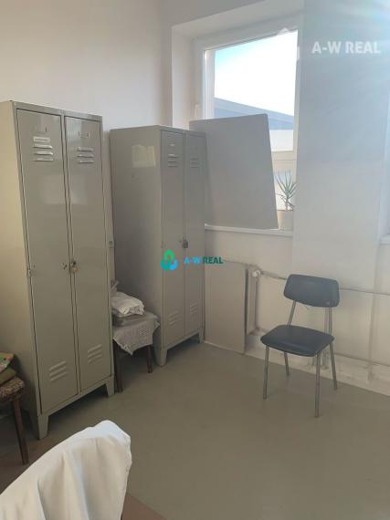 Výrobné a skladové priestory na prenájom.