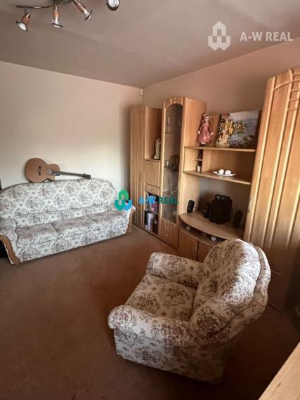 Znížená cena!  Rodinný dom s vnútorným aj vonkajším bazénom na krásne upravenom pozemku.