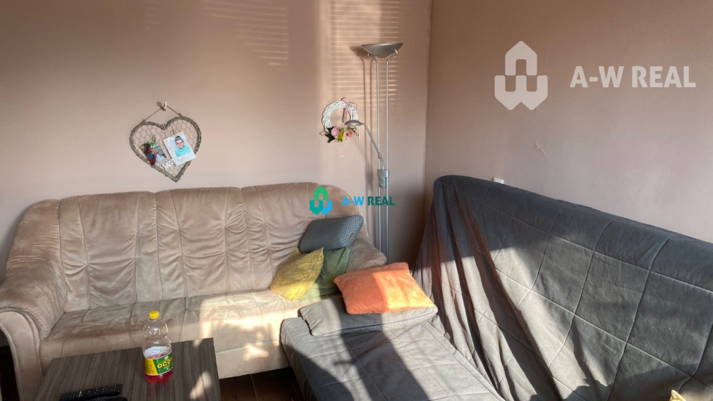 Exkluzívna ponuka - čiastočne  prerobený 4-izbový rodinný dom na predaj v Kútnikoch pri hlavnej ceste 63, 1 km od DS a 47 km od BA