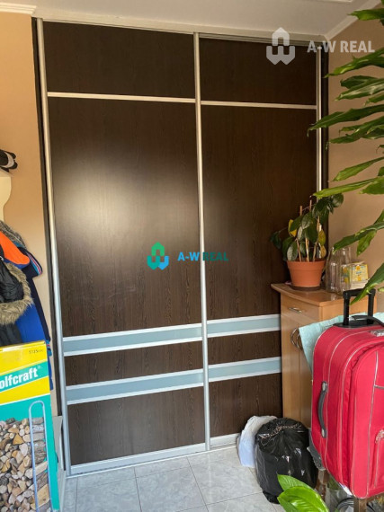 Exkluzívna ponuka - čiastočne  prerobený 4-izbový rodinný dom na predaj v Kútnikoch pri hlavnej ceste 63, 1 km od DS a 47 km od BA