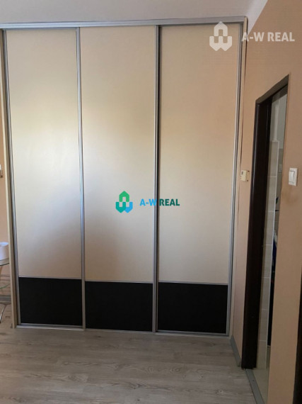 Exkluzívna ponuka - čiastočne  prerobený 4-izbový rodinný dom na predaj v Kútnikoch pri hlavnej ceste 63, 1 km od DS a 47 km od BA