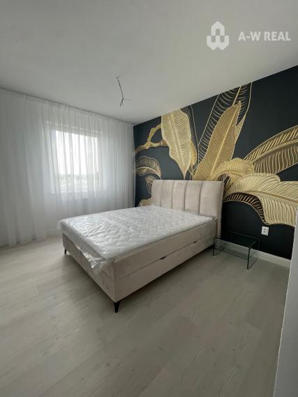 Luxusný byt na prenájom úplne nový kompletne zariadený s garážou.