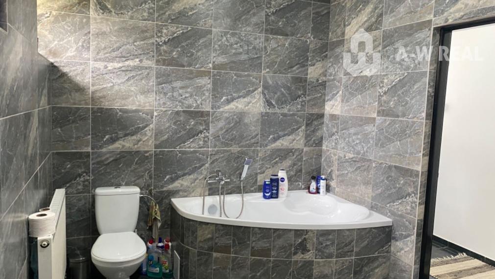 ☎️0917656551 📞Pekný, komfortný 3-izbový rodinný dom na predaj v obci OHRADY pri Dunajskej Strede