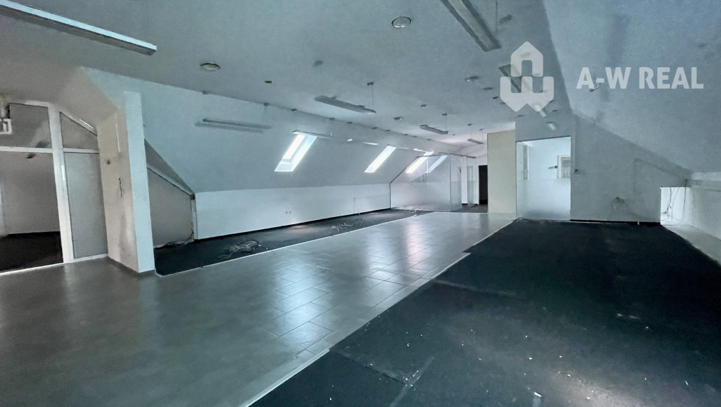 Ponúkame Vám NA PRENÁJOM reprezentatívne kancelárske priestory v centre Dunajskej Stredy