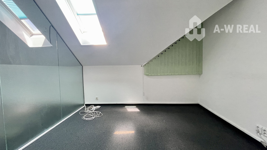 Ponúkame Vám NA PRENÁJOM reprezentatívne kancelárske priestory v centre Dunajskej Stredy