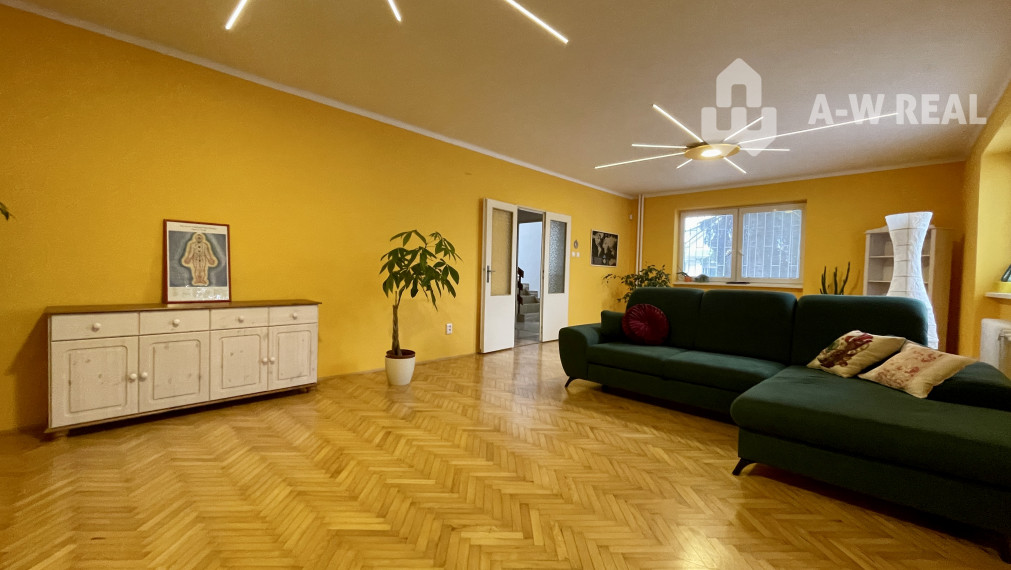 DUNAJSKÁ STREDA – POSCHODOVÝ RODINNÝ DOM NA PREDAJ V BLÍZKOSTI TERMÁLNEHO KÚPALISKA