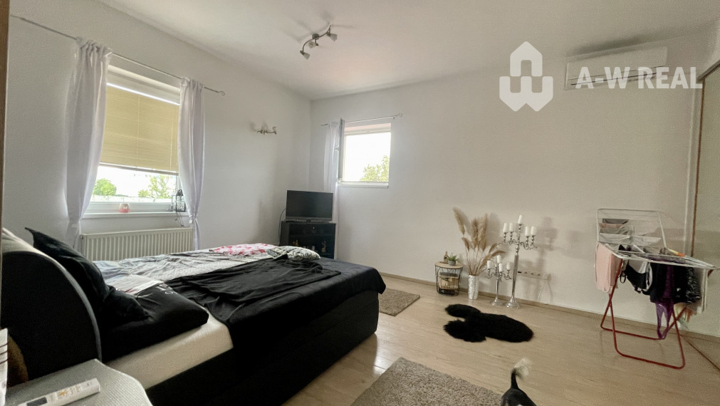 KOMPLETNE ZARIADENÁ REŠTAURÁCIA S BYTOVOU JEDNOTKOU NA PREDAJ V DUNAJSKEJ STREDE