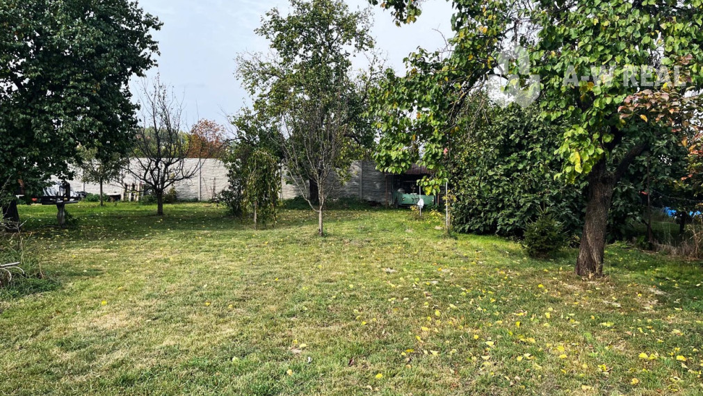 Nádherný Pozemok v obci Jahodná.