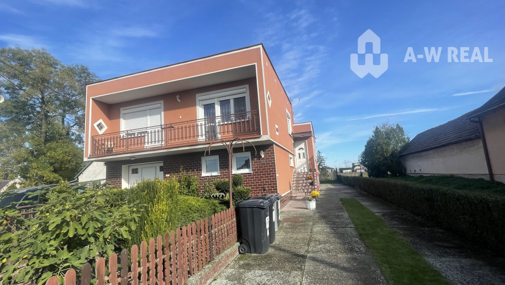 KRÁSNY POSCHODOVÝ DOM NA PREDAJ V OBCI OĽDZA