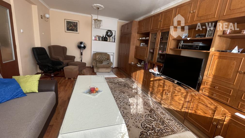 KRÁSNY POSCHODOVÝ DOM NA PREDAJ V OBCI OĽDZA