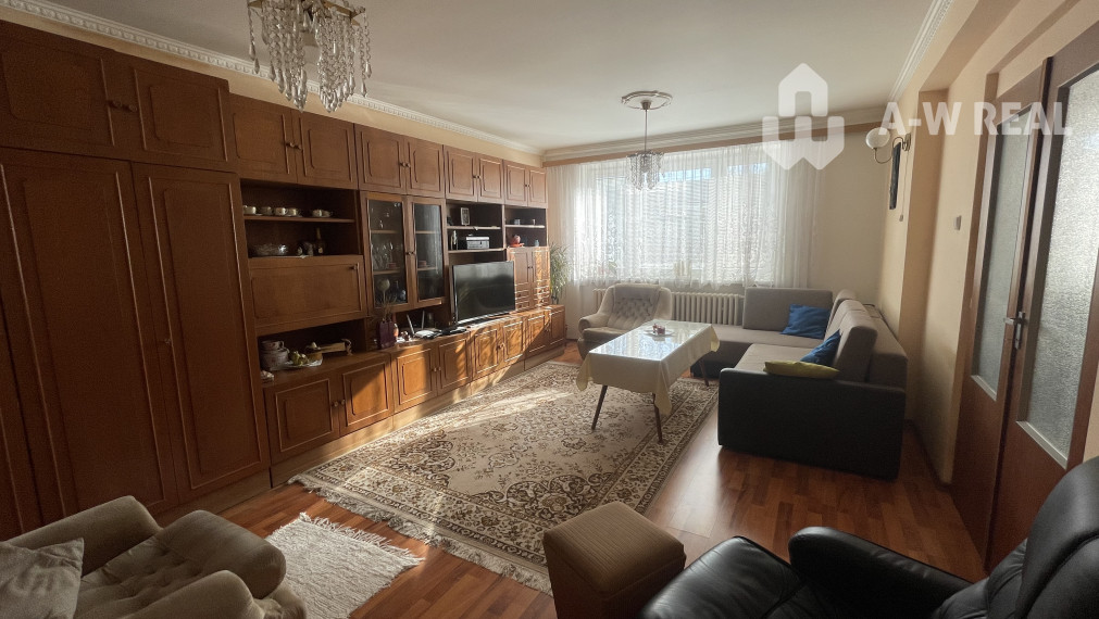 KRÁSNY POSCHODOVÝ DOM NA PREDAJ V OBCI OĽDZA