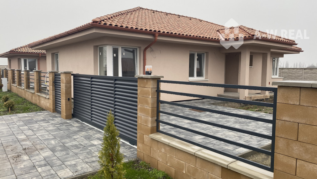 Znížená cena: Horná Potôň: Predaj-kvalitná NOVOSTAVBA- rodinné domy - 4 izbové bungalovy s pozemkom - samostatne stojace RD