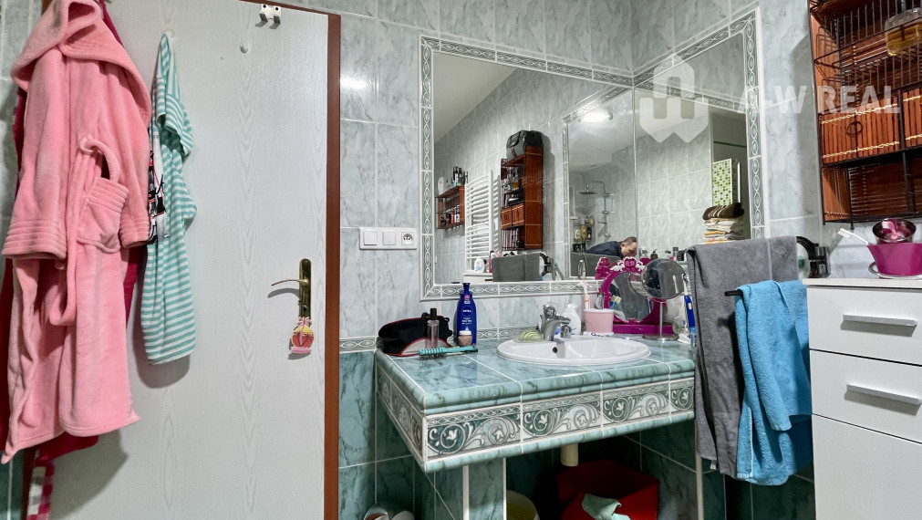 VKUSNÝ 4-IZBOVÝ RODINNÝ DOM S GARÁŽOU NA PREDAJ V OBCI TOPOĽNÍKY