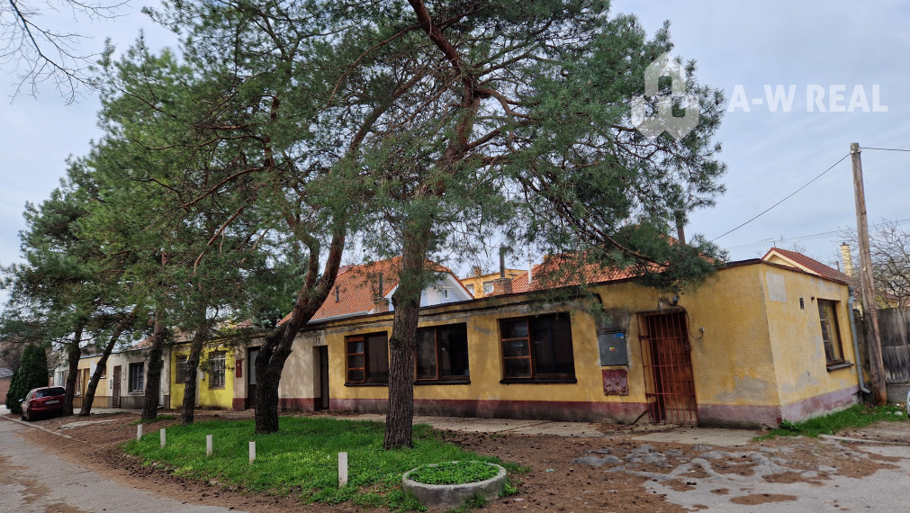 ZNÍŽENÁ CENA! Viacúčelová budova na predaj v Dunajskej Strede