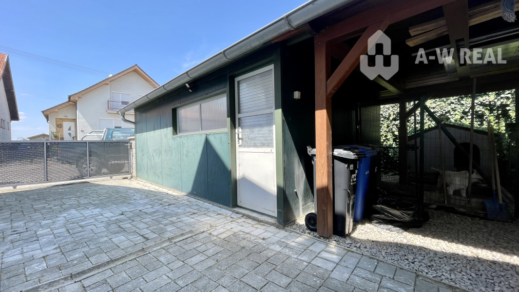 VKUSNÝ 4-IZBOVÝ RODINNÝ DOM S GARÁŽOU NA PREDAJ V OBCI TOPOĽNÍKY