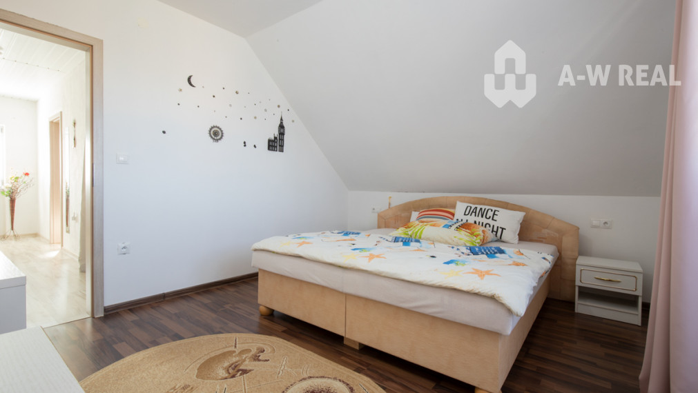 Znížená cena za 4 izbový rodinný dom v obci Jahodná