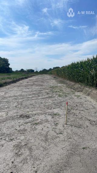 Pozemok na výstavbu rodinného domu v Gabčíkove.