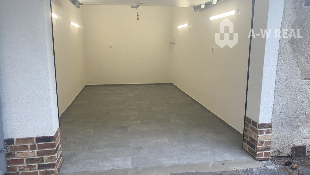 Autogaráž - kompletne zrekonštruovaná garáž na predaj v Dunajskej Strede na sídlisku Sever I.
