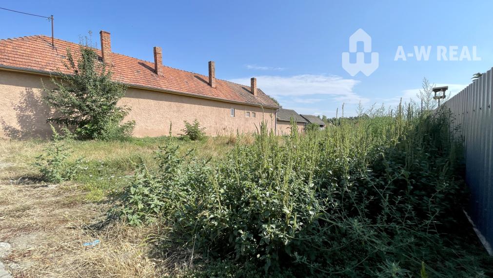 ČILIŽSKÁ RADVAŇ – POZEMOK NA PREDAJ V CENTRE DEDINY