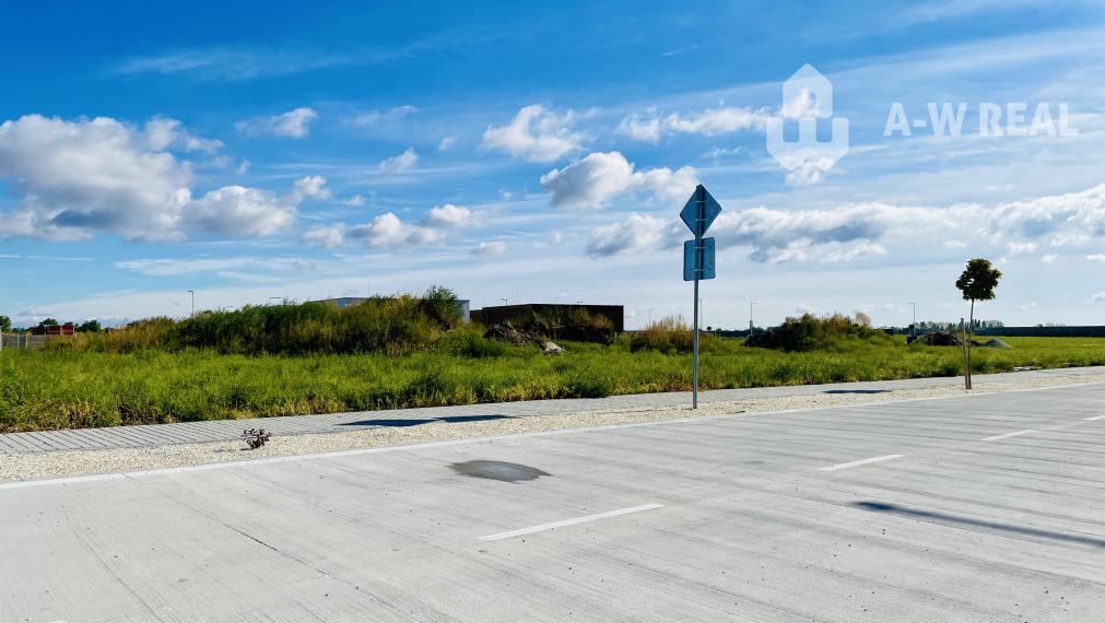 DUNAJSKÁ STREDA – SLNEČNÉ STAVEBNÉ POZEMKY NA PREDAJ V PROJEKTE VINICA