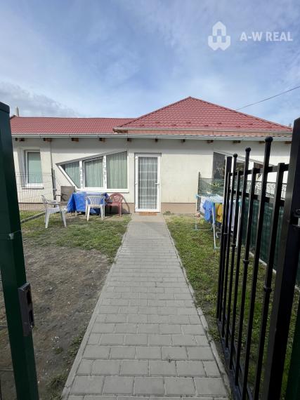 ZNÍŽENÁ CENA!!! Apartmánový dom na predaj vo Veľkom Mederi