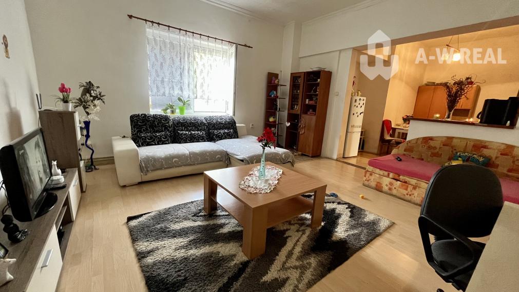 ZNÍŽENÁ CENA!!! Apartmánový dom na predaj vo Veľkom Mederi