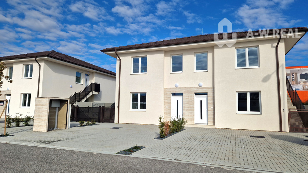 NOVOSTAVBA! 3- izbový byt so záhradkou