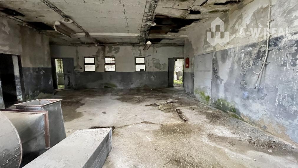 Čenkovce - skladové - prevádzkové priestory na predaj za cenu pozemku