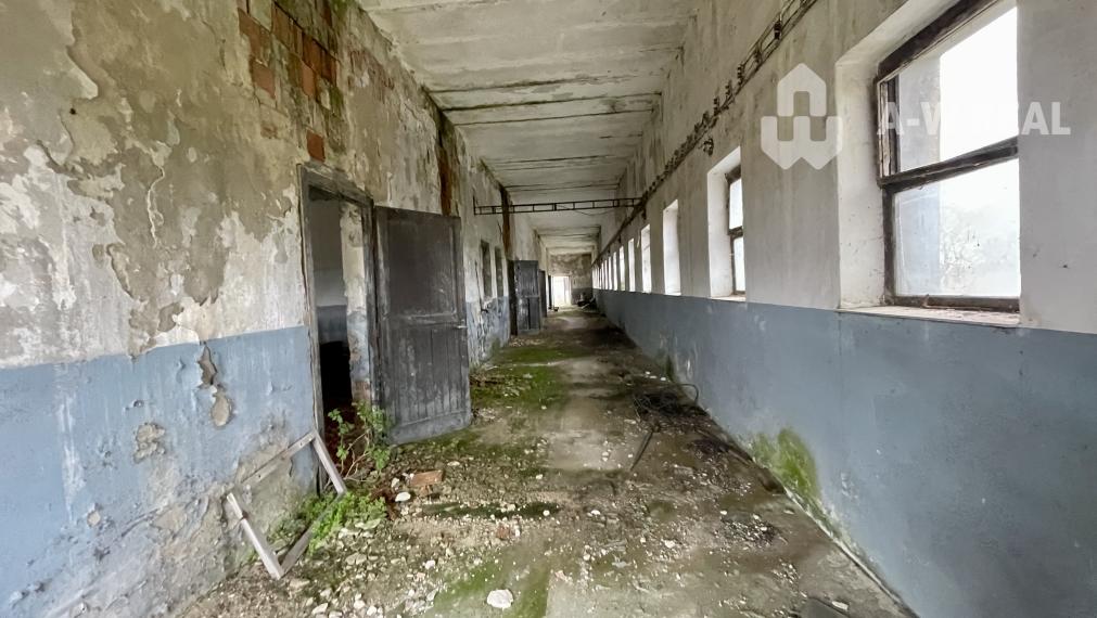 Čenkovce - skladové - prevádzkové priestory na predaj za cenu pozemku