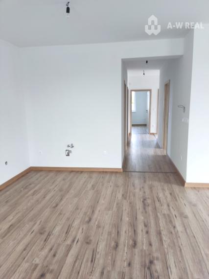 Ponúkam Vám na predaj 4izbový rodinný dom v obci Horná Potôň!