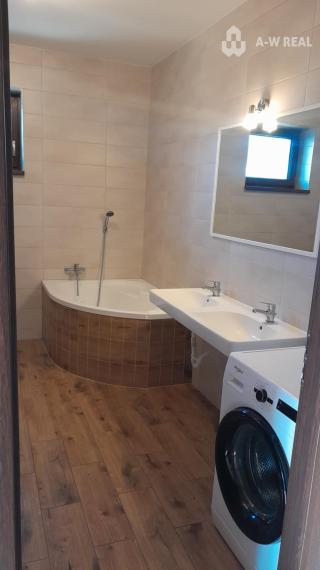 Novostavba rodinného domu blízko R7.