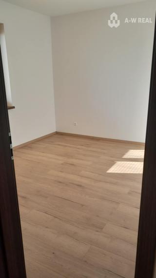 Novostavba rodinného domu blízko R7.