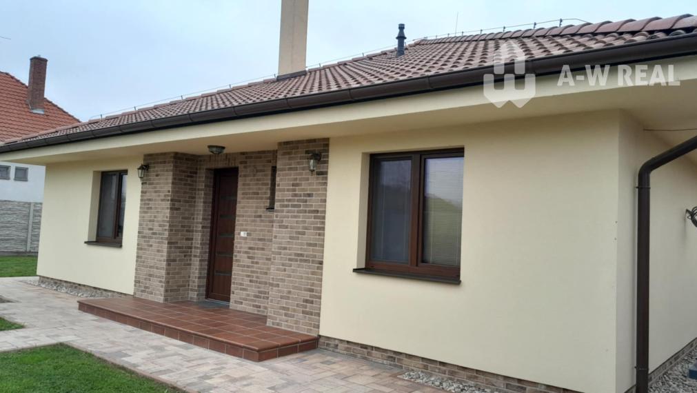 Novostavba rodinného domu blízko R7.