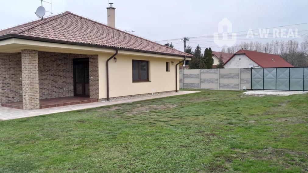 Novostavba rodinného domu blízko R7.