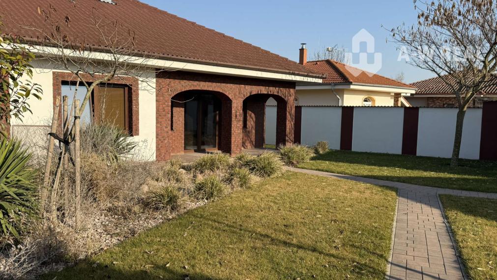 Útulný, kvalitne postavený rodinný dom 📞 0903 509 294