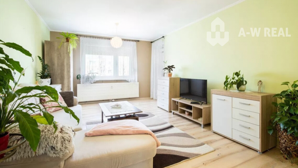 Znížená cena!!!3 izbového bytu v Dunajskej Strede - centrum mesta,ulica Hlavná