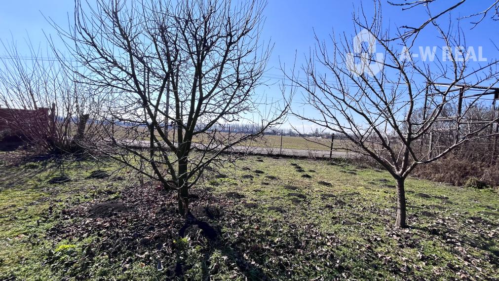 SOKOLCE-3 izbový RD na predaj na veľkom pozemku