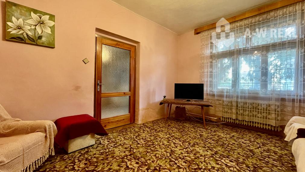 TOPOĽNÍKY – 4-IZBOVÝ RODINNÝ DOM NA PREDAJ NA 14 ÁROVOM POZEMKU