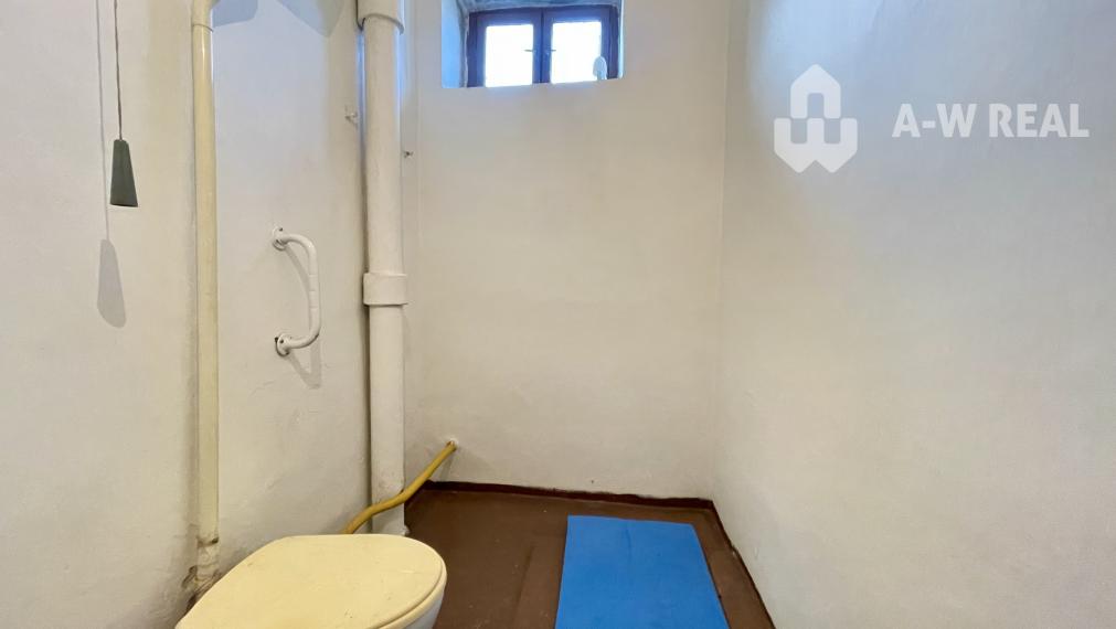 TOPOĽNÍKY – 4-IZBOVÝ RODINNÝ DOM NA PREDAJ NA 14 ÁROVOM POZEMKU