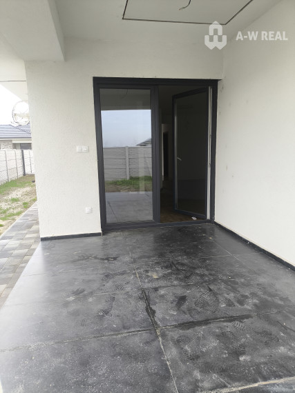 4 izbový rodinný dom (dvojdom) v obci Veľké Blahovo