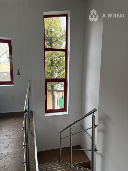 Prenájom nebytového priestoru na podnikateľské účely v CENTRE Dunajskej Stredy, úž. plocha 63 m2