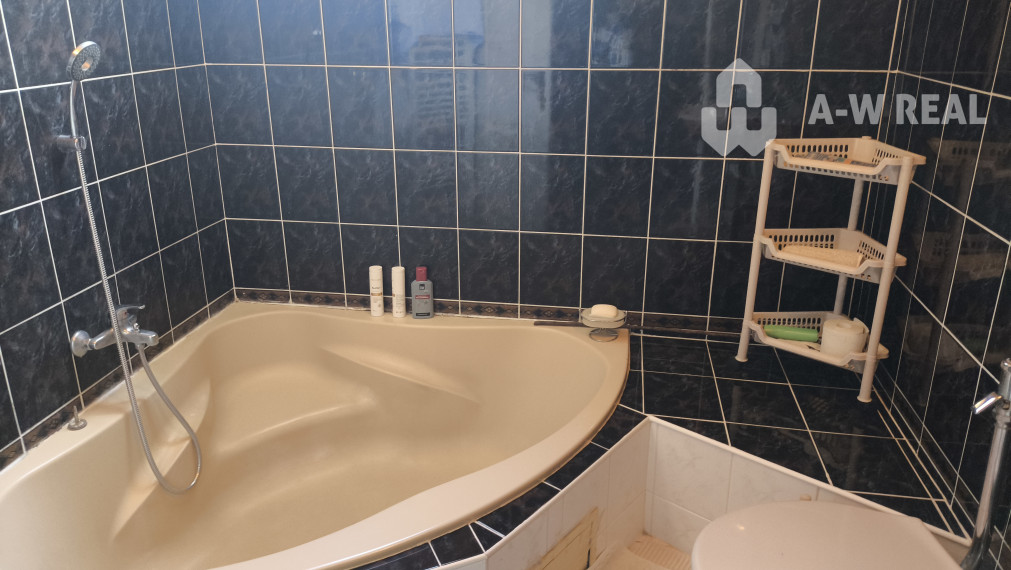 EXKLUZÍVNE LEN U NÁS! - Veľký rodinný dom - Dunajská Streda