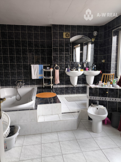 EXKLUZÍVNE LEN U NÁS! - Veľký rodinný dom - Dunajská Streda