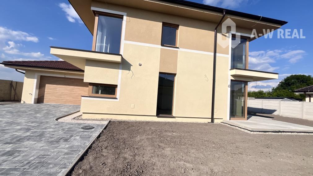 Jedinečný 5 izbový dom na predaj v TOP lokalite-GARDEN TOWN